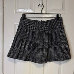 Classic Black and White Plaid Skirt